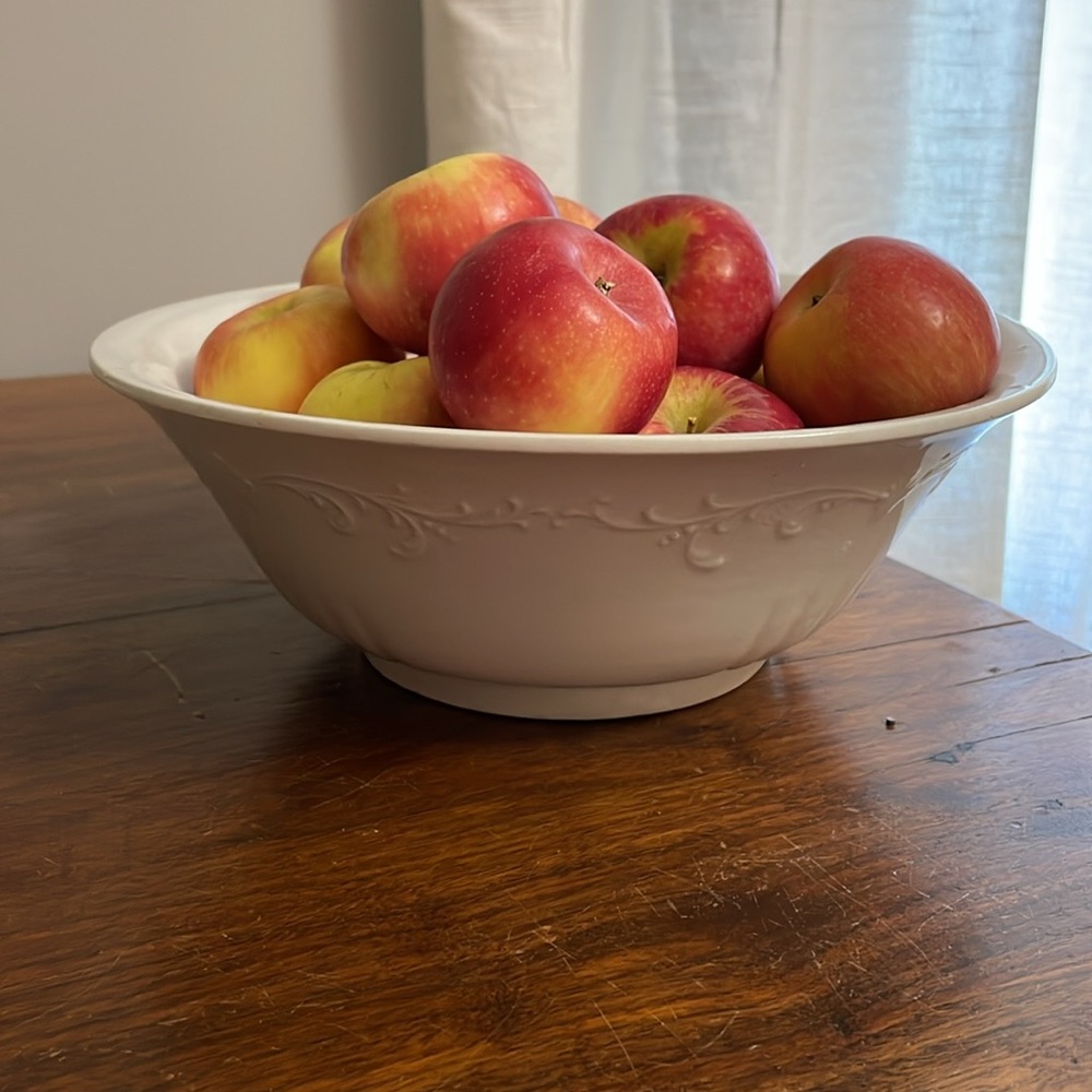 Charming Antique Cream Bowl by Cartwright Brothers, Likely from 1880s-1890s. - Picture 3 of 13